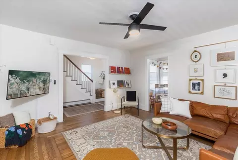 Living - 44 Arnold St, Methuen, MA 01844 photo 3 of 4