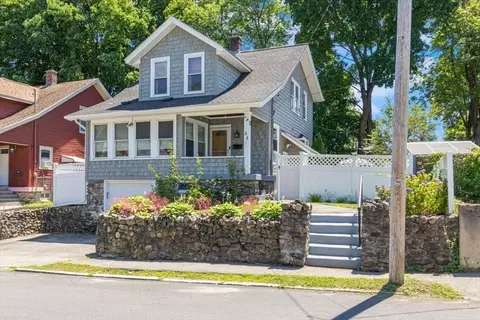 Exterior - 44 Arnold St, Methuen, MA 01844 photo 2 of 6