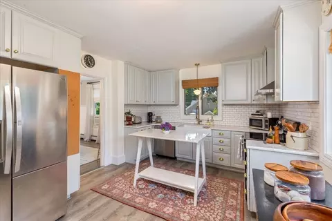 Kitchen - 44 Arnold St, Methuen, MA 01844 photo 1 of 7
