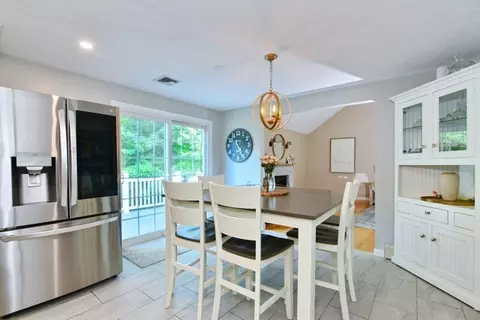 Dining - 1 Chapin Ct, Mendon, MA 01756 photo 1 of 2