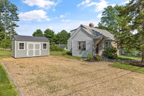 8 Harding St, Cherry Valley, MA 01611