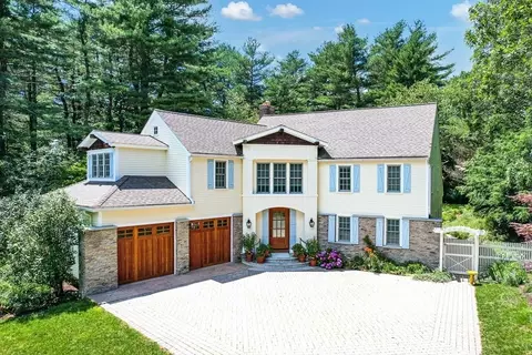 4 Carsha Dr, Natick, MA 01760