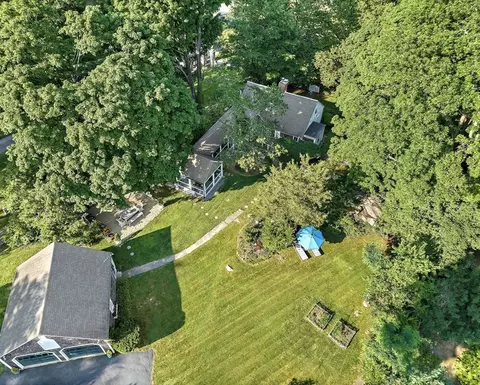 583 Main St, Hingham, MA 02043 photo 3