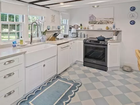 583 Main St, Hingham, MA 02043 photo 16