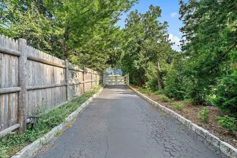 583 Main St, Hingham, MA 02043 photo 36