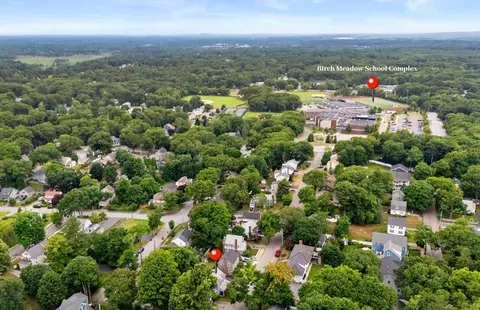 View/Area - 10 Parkview Rd, Reading, MA 01867 photo 3 of 3