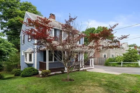 Exterior - 10 Parkview Rd, Reading, MA 01867 photo 2 of 6