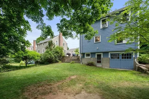 Exterior - 10 Parkview Rd, Reading, MA 01867 photo 6 of 6