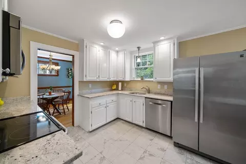 Kitchen - 10 Parkview Rd, Reading, MA 01867 photo 1 of 5