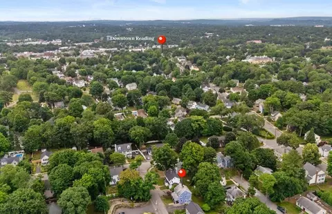 View/Area - 10 Parkview Rd, Reading, MA 01867 photo 1 of 3