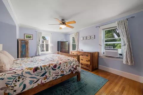 Bedroom - 10 Parkview Rd, Reading, MA 01867 photo 2 of 6