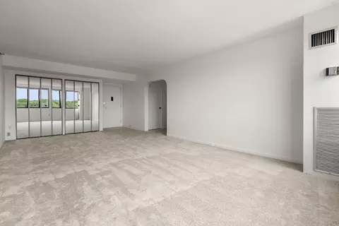 1731 Beacon St #706, Brookline, MA 02445 photo 13