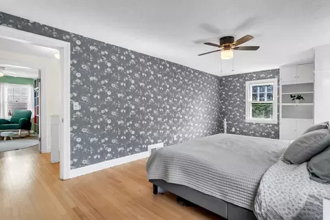 92 Wayne St, Springfield, MA 01118 photo 32