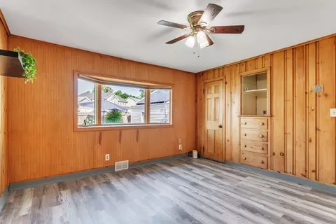 92 Wayne St, Springfield, MA 01118 photo 18