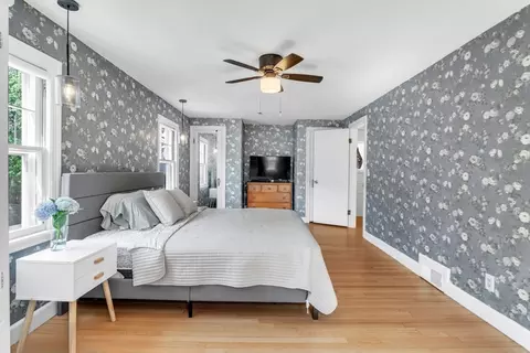 92 Wayne St, Springfield, MA 01118 photo 31