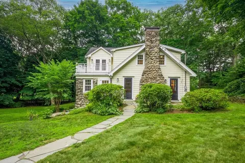 24 Beaver Pond Rd, Lincoln, MA 01773