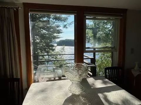 122 Scadding St, Taunton, MA 02780 photo 9