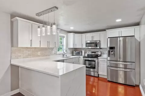 18 Joseph, Worcester, MA 01604 photo 4