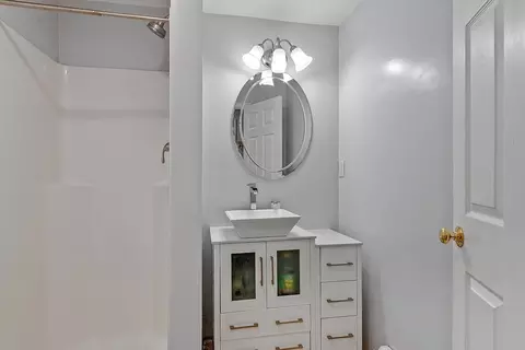 18 Joseph, Worcester, MA 01604 photo 11