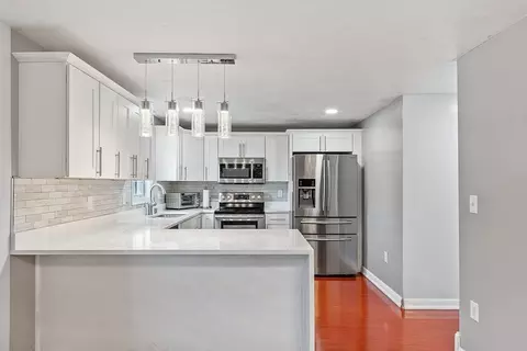 18 Joseph, Worcester, MA 01604 photo 5