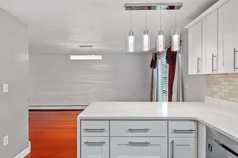 18 Joseph, Worcester, MA 01604 photo 7