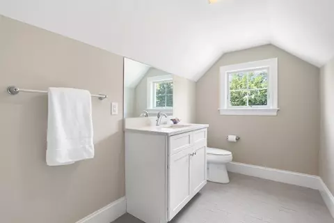 48 Hawthorn Ave, Needham, MA 02492 photo 29