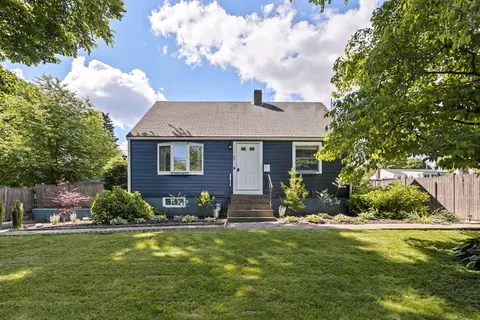 94 Hibiscus Ave, Weymouth, MA 02188