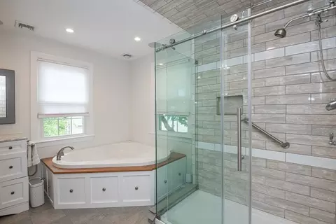 779 Highland, Needham, MA 02494 photo 20