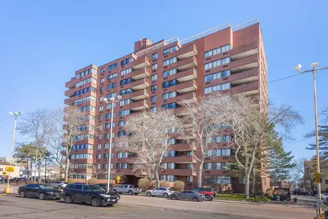 77 Adams #405, Quincy, MA 02169