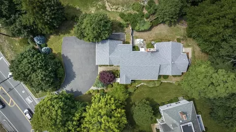 View/Area - 209 Maple St, Danvers, MA 01923 photo 2 of 3