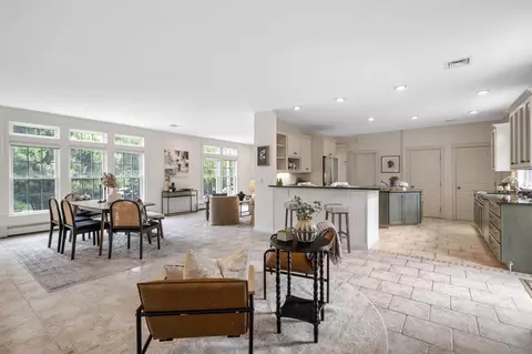 209 Maple St, Danvers, MA 01923
