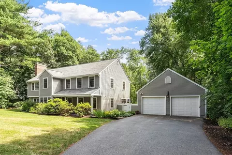 5 Mcmahon Rd, Bedford, MA 01730