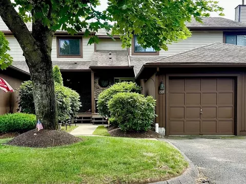 59 Dogwood Ln #59, Agawam, MA 01001