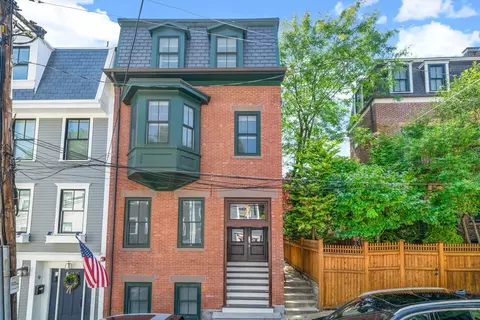 7 Belmont St #2, Boston, MA 02129