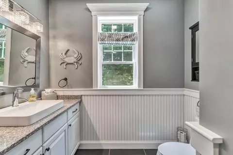 15 Camden Ln, Mashpee, MA 02649 photo 18