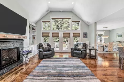 15 Camden Ln, Mashpee, MA 02649 photo 28