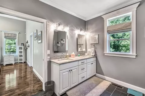 15 Camden Ln, Mashpee, MA 02649 photo 13