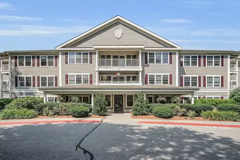 34 Meetinghouse #312, Stow, MA 01775
