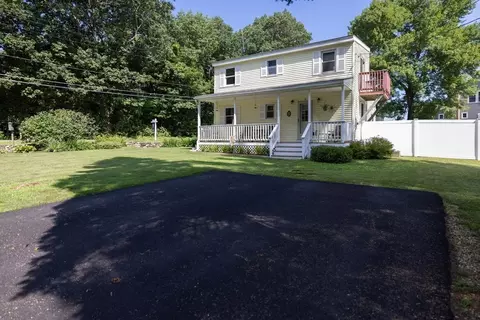 76 Osgood Rd, Charlton, MA 01507