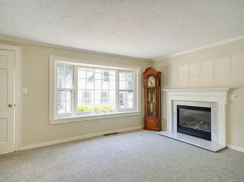 6 Spring Ln, Maynard, MA 01754 photo 5