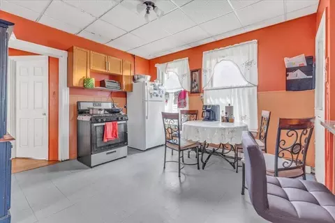 224 Eagle St, Boston, MA 02128 photo 7