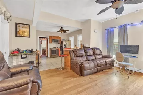 224 Eagle St, Boston, MA 02128 photo 2