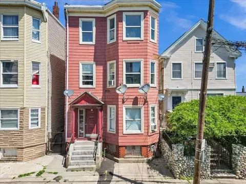 224 Eagle St, Boston, MA 02128