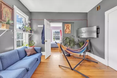 224 Eagle St, Boston, MA 02128 photo 12