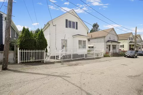 31 Sachem, Fall River, MA 02724