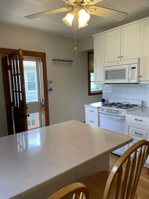 Kitchen - 42 Massasoit Ave, Hull, MA 02045 photo 1 of 3