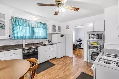 Other - 44 Cherrelyn St, Springfield, MA 01104 photo 5 of 8