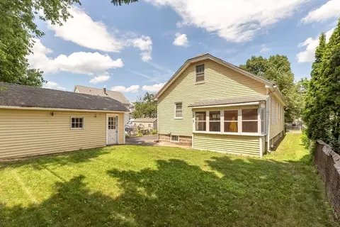 Exterior - 44 Cherrelyn St, Springfield, MA 01104 photo 4 of 4