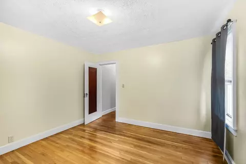 Bedroom - 44 Cherrelyn St, Springfield, MA 01104 photo 4 of 5