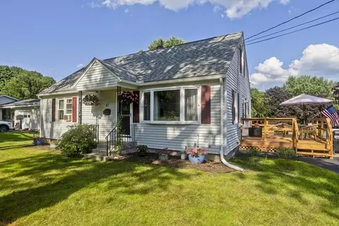 47 Searle Rd, South Hadley, MA 01075